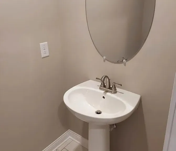 522 Burgess Ct — Photo 7