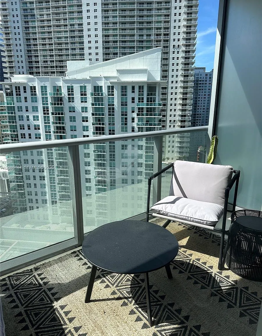 Brickellhouse Condo — Photo 3