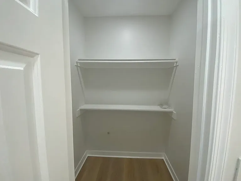 977 Water Oak Ct — Photo 47