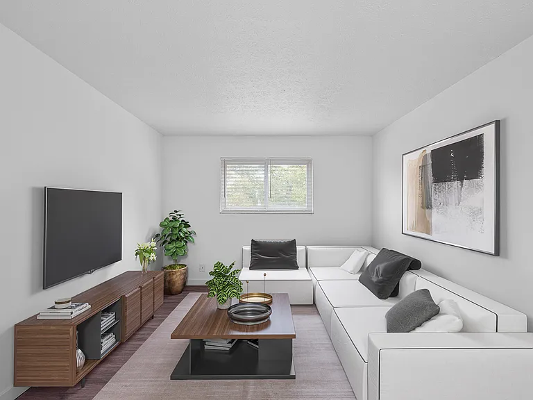 2636 Stanton Ave #5 — Photo 2