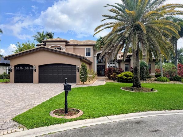 10445 Canterbury Ct