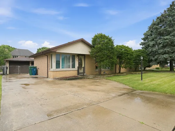 5425 W 83rd Pl, Burbank, IL 60459
