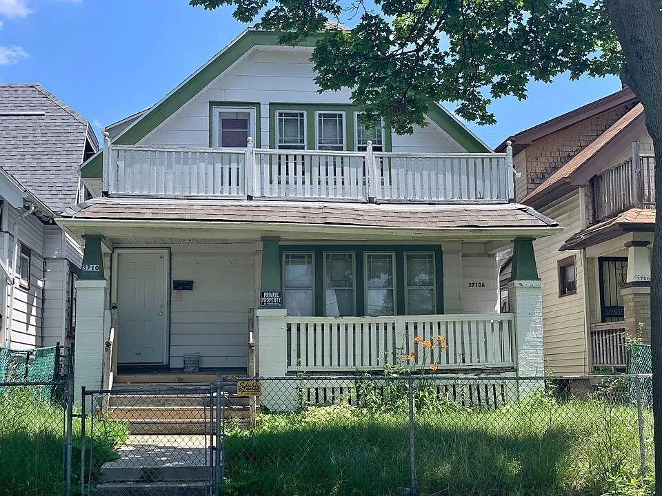 3710 North 26th STREET photo 1