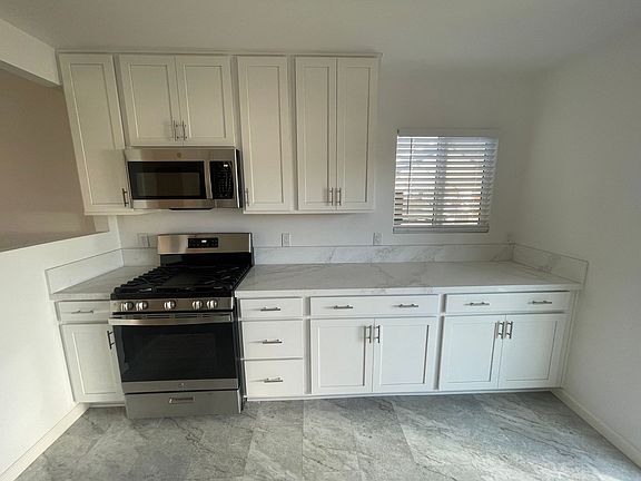2nd image of 4130 Manzanita Dr APT A