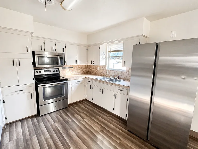 2109 Terrace Dr — Photo 5