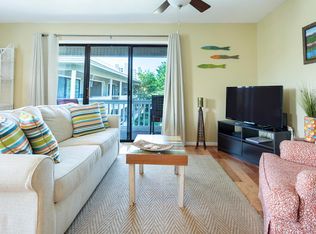 3799 E County Highway 30a #8H, Pt Washington, FL 32459