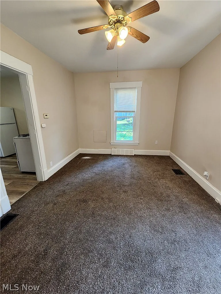 1 bed, 1.0 bath, $700 — Photo 2