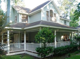 521 Rampart Ln, Conroe, TX 77302