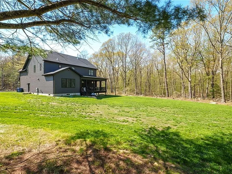 450 Carrs Pond Rd — Photo 35