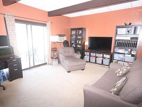 4th image of 35 Hosmer St APT 21