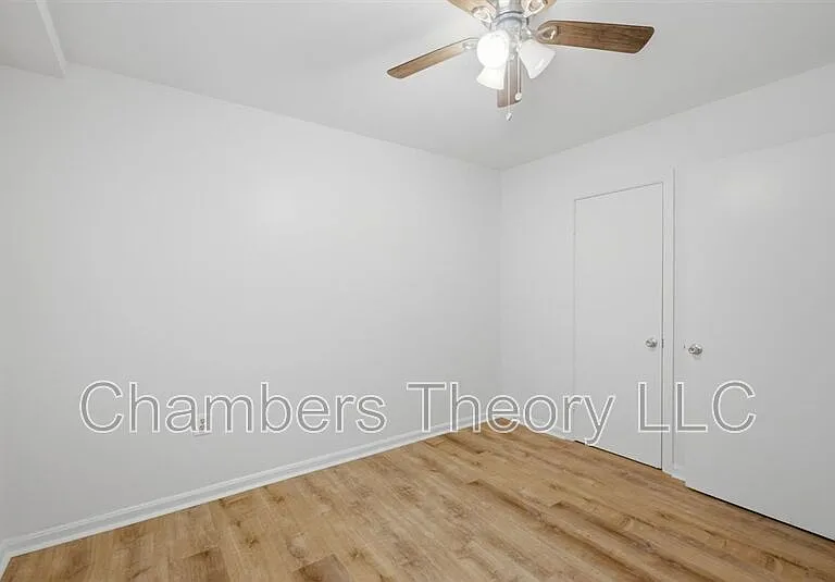 130 S 29th St #5 — Photo 14