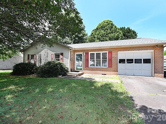 2nd image of 4445 Sulphur Springs Rd NE
