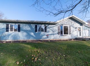 1033 Mihill Ave, Fond Du Lac, WI 54935
