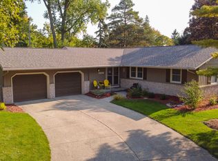2167 Heritage Ave, Okemos, MI 48864