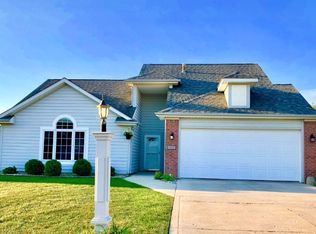 14815 Bitternut Ln, Fort Wayne, IN 46814