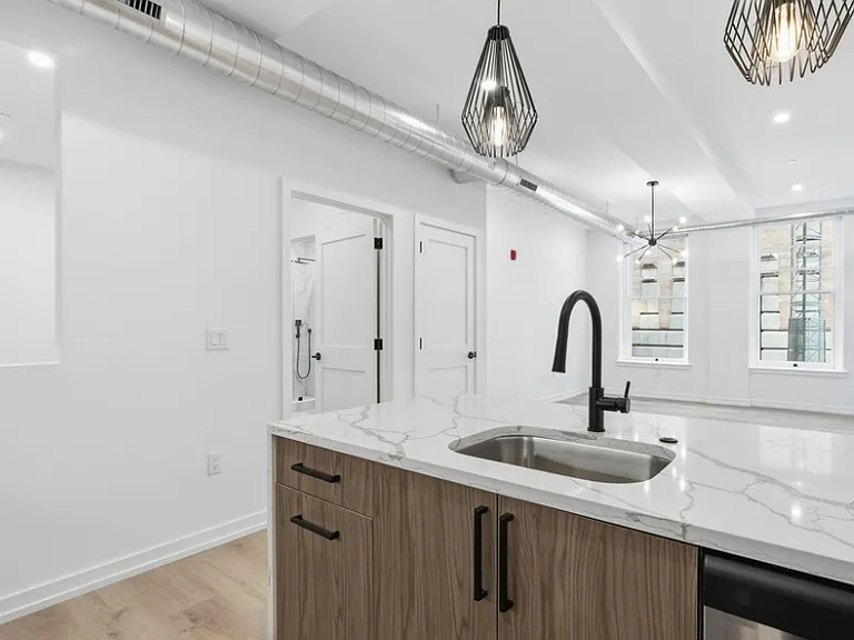 1224 Chancellor St #A — Photo 5