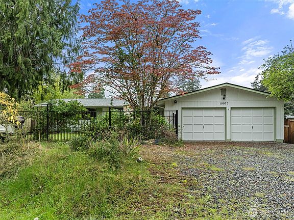 4th image of 10023 Whitecap Drive NW