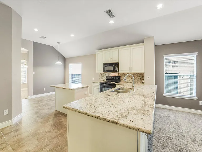 13715 Cypresswood Crossing Blvd — Photo 19