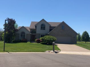 2472 Copper Creek Dr, Bay City, MI