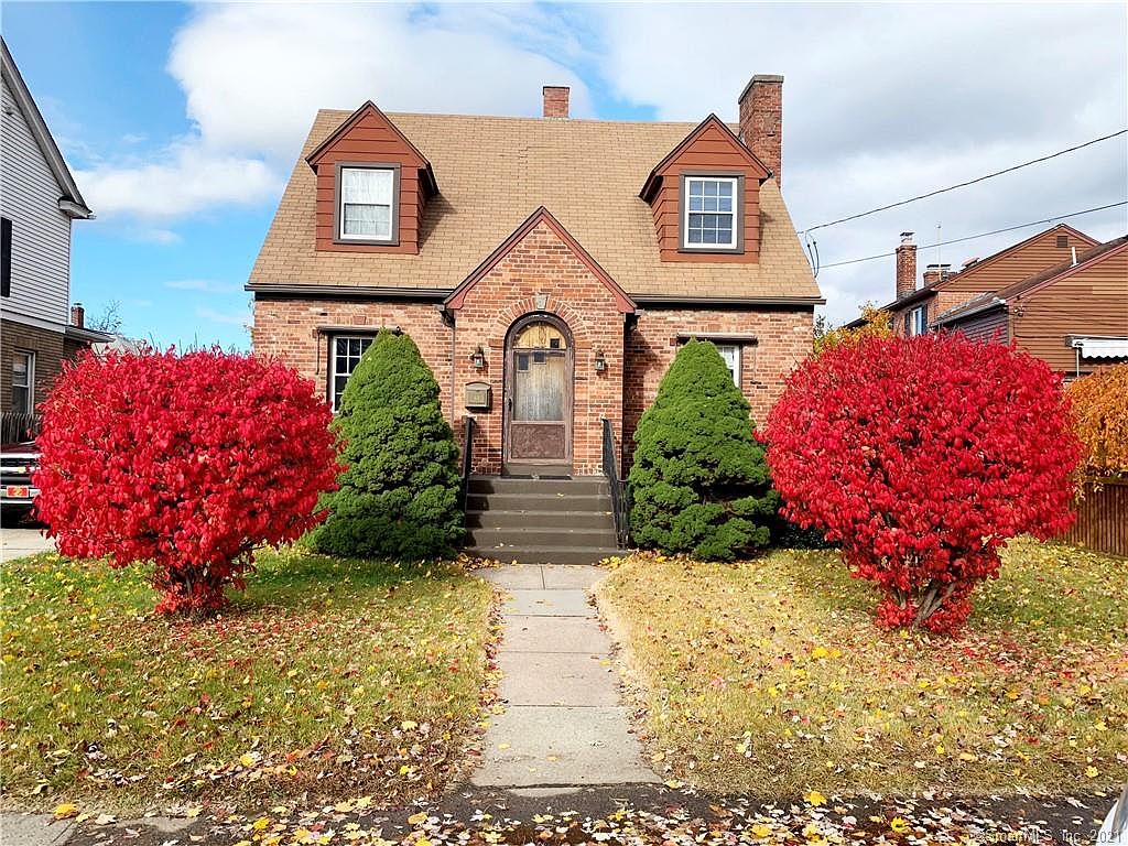 69 Elm St, Enfield, CT 06082 Zillow