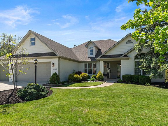 5th image of 11862 Stoney Bay Cir