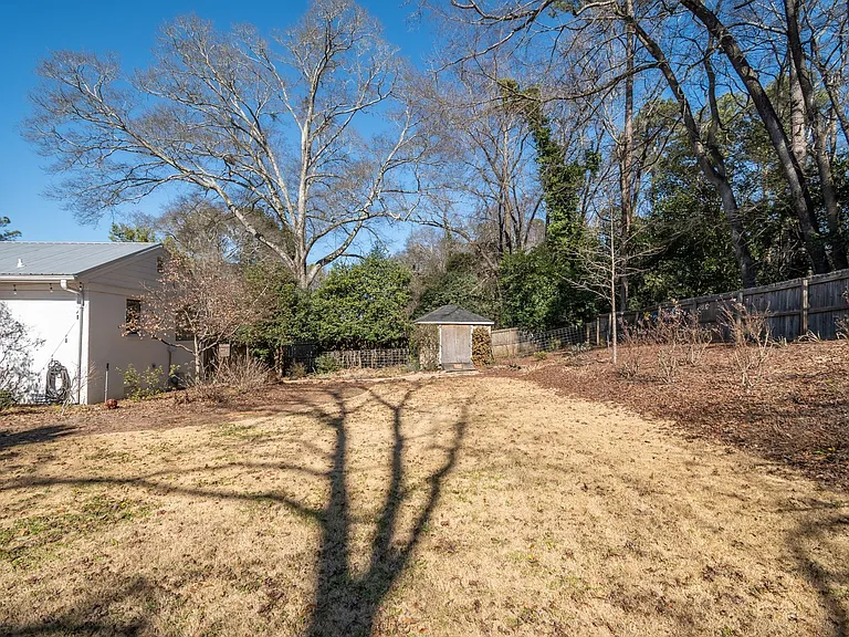 119 Fortson Cir — Photo 49