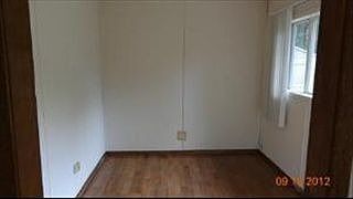 4th image of 560 Woodlawn St
