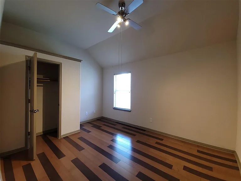 10028 Lisi Anne Dr — Photo 28