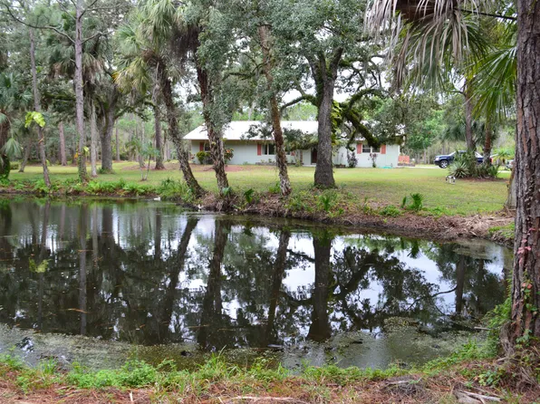 3900 Leghorn Rd, Grant Valkaria, FL 32950