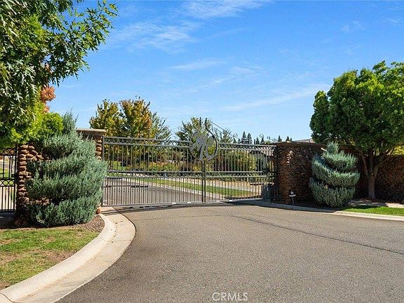 3rd image of 6 Matada Ct