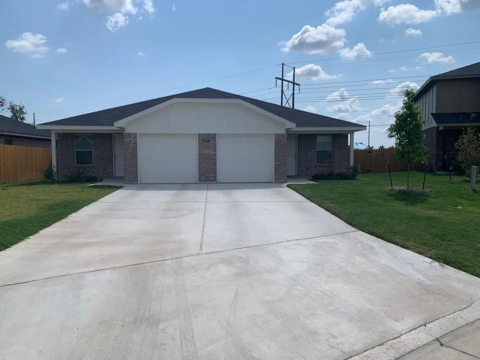 2318 Zanoletti Dr #B