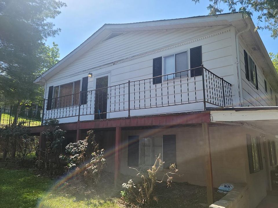 117 Adams Ave, Crab Orchard, WV 25827 MLS 84106 Zillow