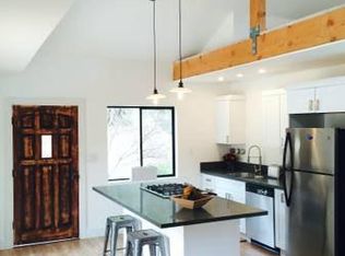 3238 Fermi Dr #B, Topanga, CA 90290