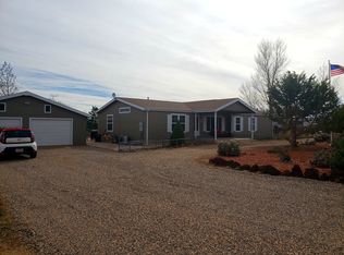 4820 E Boulder Bluff Blvd, Kanab, UT 84741