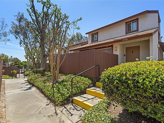2nd image of 1734 Bradbury Dr Unit 74