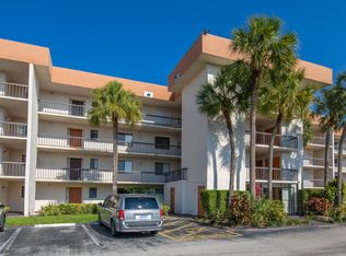 5917 Via Vermilya APT 404, Lake Worth, FL 33462