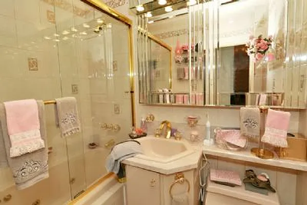 Sold by Trebach Realty | media 31