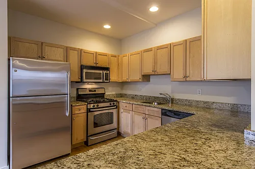 117 2nd St #1 Photo 1