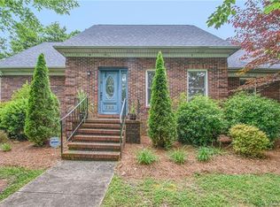 799 Rothmoor Dr NE, Concord, NC 28025