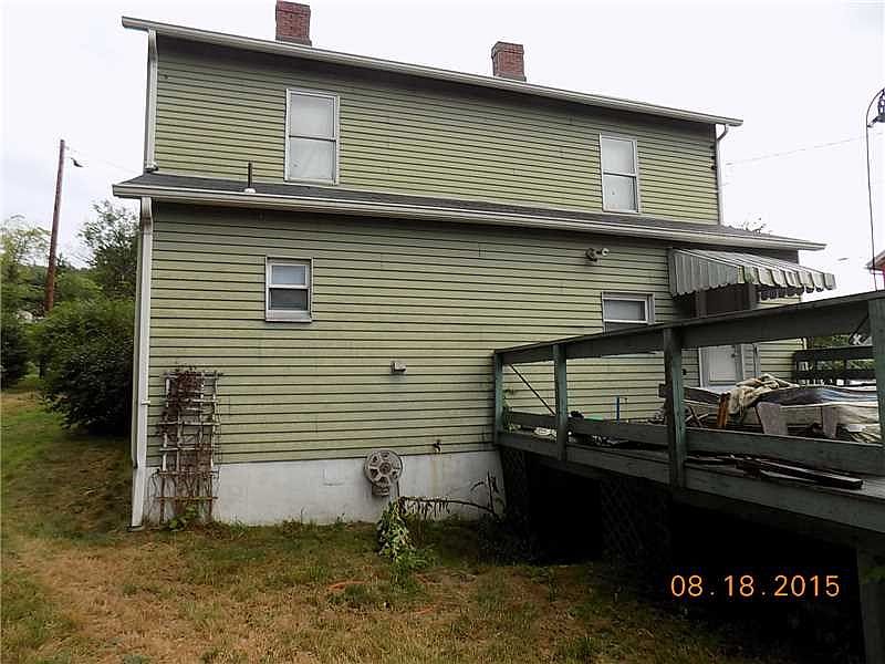 2nd image of 367 Main St