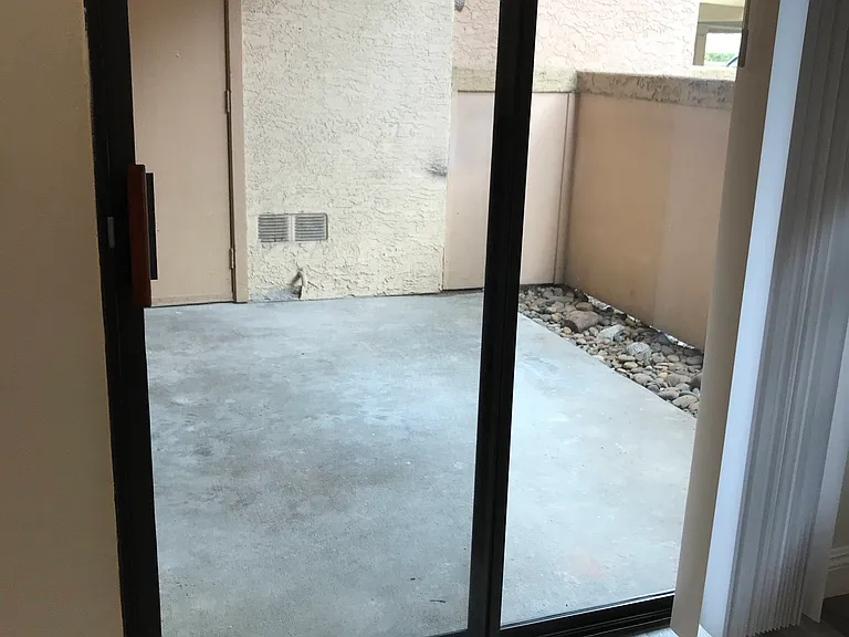 12035 Alta Carmel Ct #217 — Photo 7