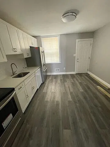 2 bed, 1200 sqft, $1,850 — Photo 1