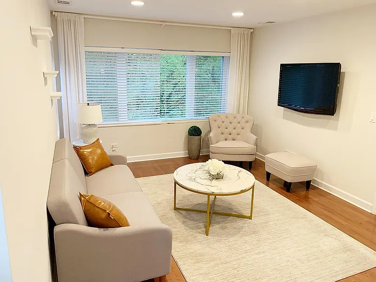 1356 N Cleveland Ave #3 — Photo 3