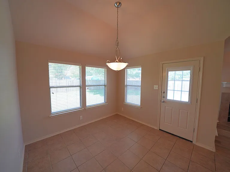 15805 Fair Ln — Photo 22