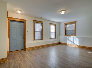 1817 N Clybourn Ave #1, Chicago, IL 60614