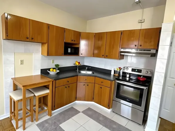 144-06 88th Avenue image 3 of 4