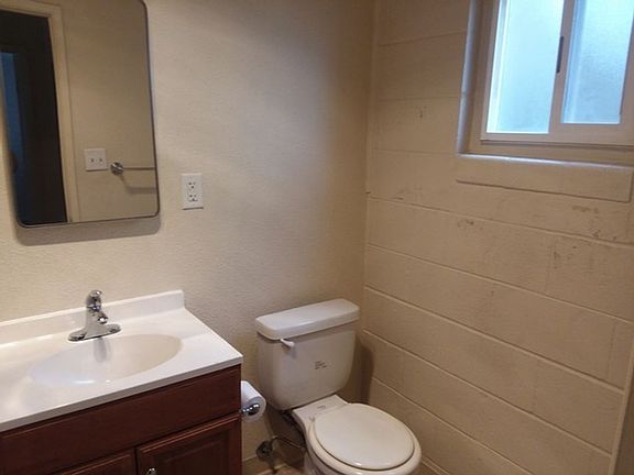 5th image of 333 Stanford Way #9