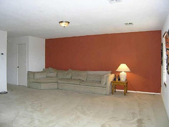 3rd image of 5837 Parkview Hills Ln