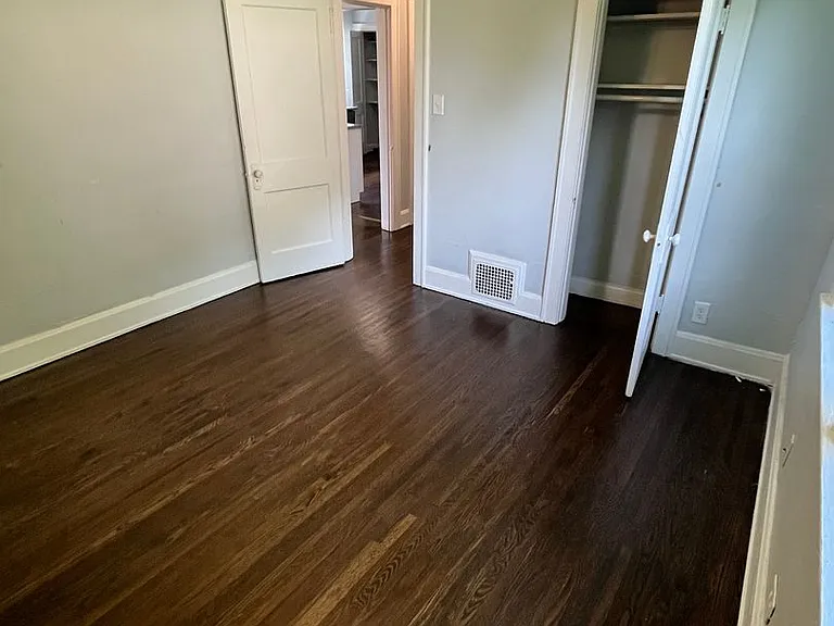 682 Greenwood Ave — Photo 16