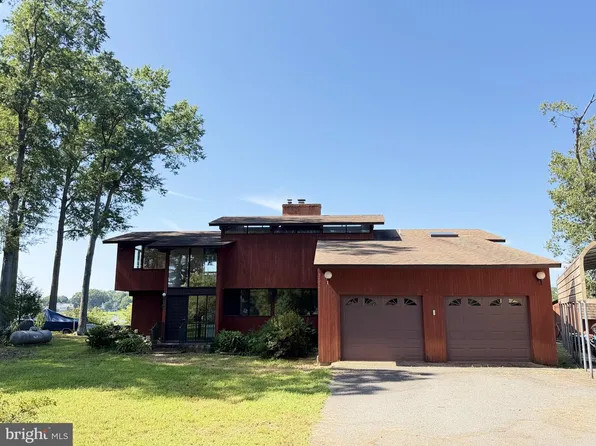 73 Sylvan Glade Dr, Colonial Beach, VA 22443